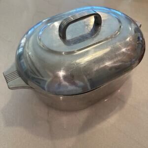 Vintage GHC Magnalite 4265 Cast Auminum Roaster Dutch Oven 8QT Made in the USA